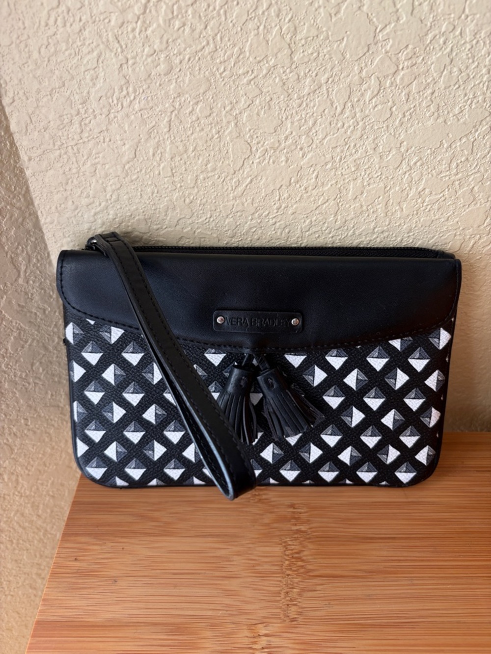 Vera Bradley Black & White Geometric Tassel Wristlet Clutch